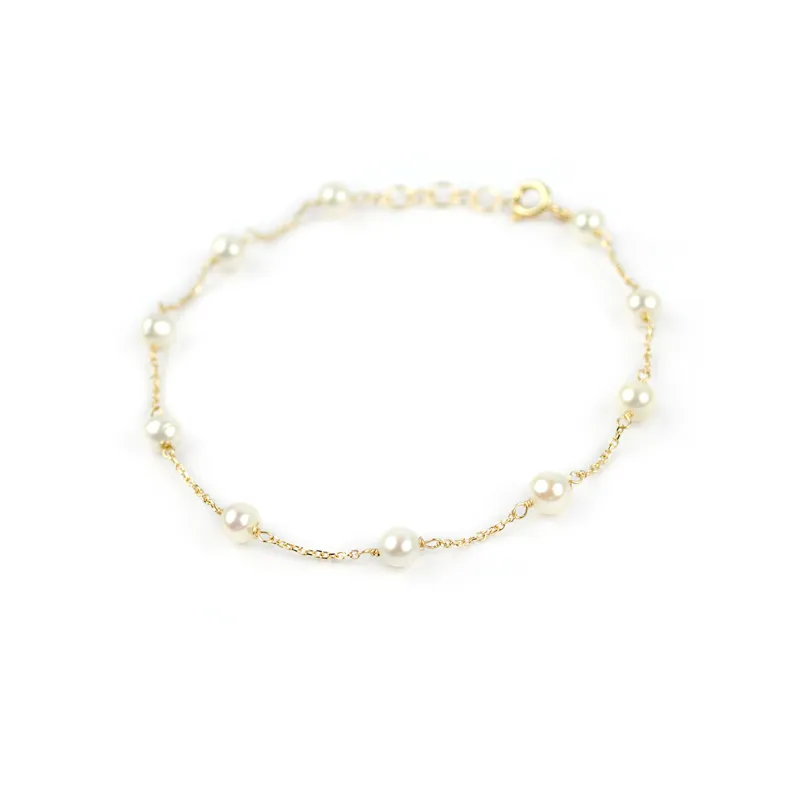 Bracciale in oro giallo con perle 4-4,5 mm