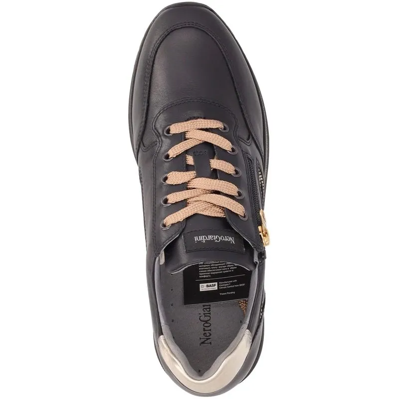 Sneaker Guanto nero con dettagli in oro 